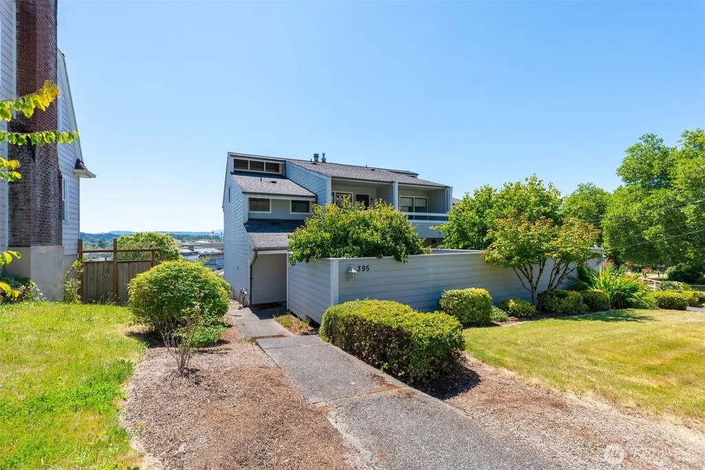 395 NE Washington Avenue Chehalis WA 98532
