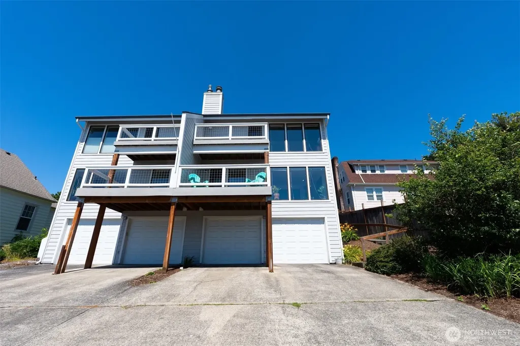 395 NE Washington Avenue Chehalis WA 98532