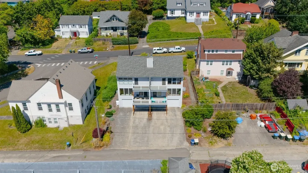 395 NE Washington Avenue Chehalis WA 98532