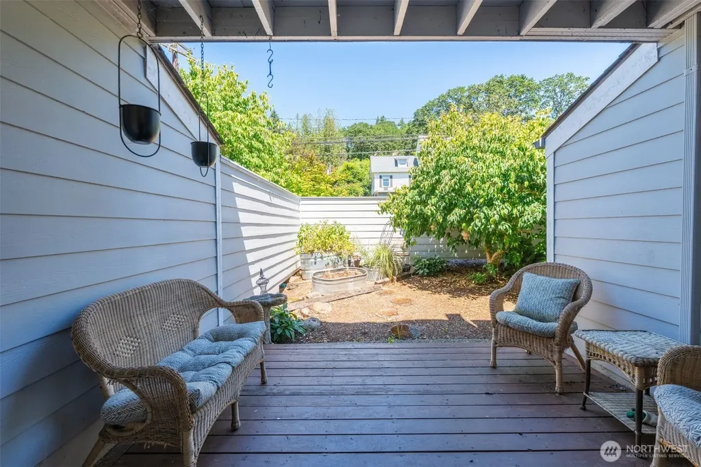 395 NE Washington Avenue Chehalis WA 98532