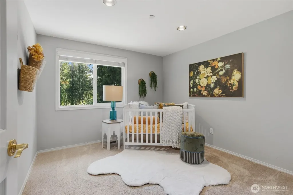 2209 W Lake Sammamish Parkway NE Redmond WA 98052