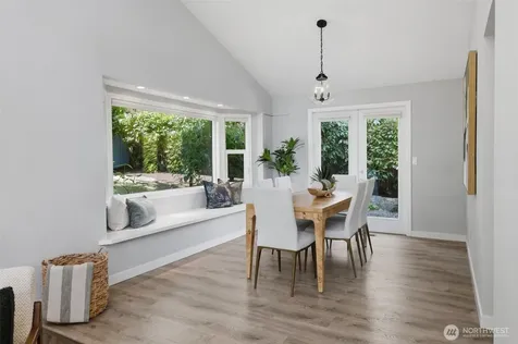 2209 W Lake Sammamish Parkway NE Redmond WA 98052
