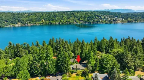 2209 W Lake Sammamish Parkway NE Redmond WA 98052