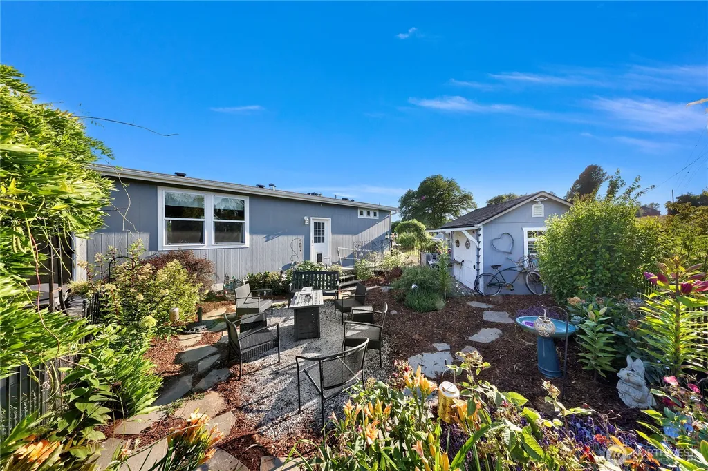 5276 Barr Road Ferndale WA 98248