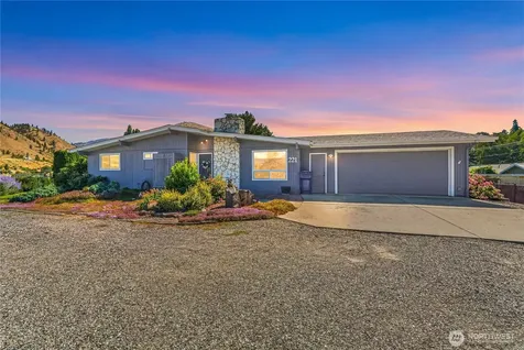 221 Olive Street Cashmere WA 98815