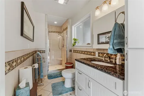 221 Olive Street Cashmere WA 98815