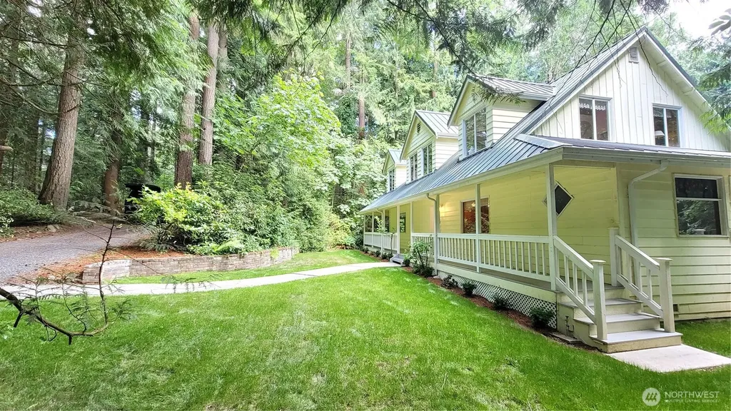 2015 290th Avenue NE Carnation WA 98014