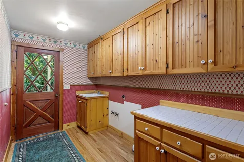 2015 290th Avenue NE Carnation WA 98014