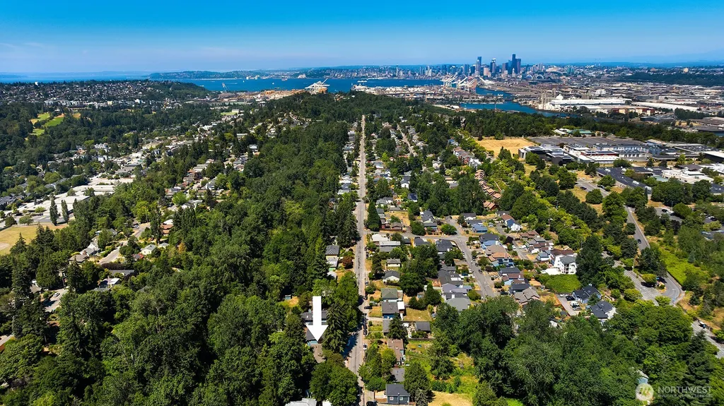 6359 18th Avenue SW Seattle WA 98106