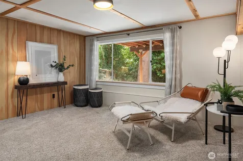 6359 18th Avenue SW Seattle WA 98106