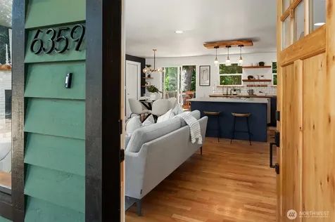 6359 18th Avenue SW Seattle WA 98106