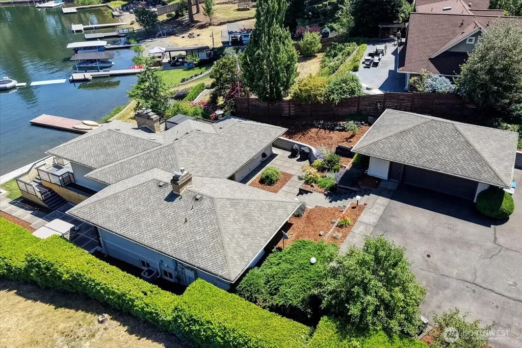 10837 Evergreen Terrace SW Lakewood WA 98498
