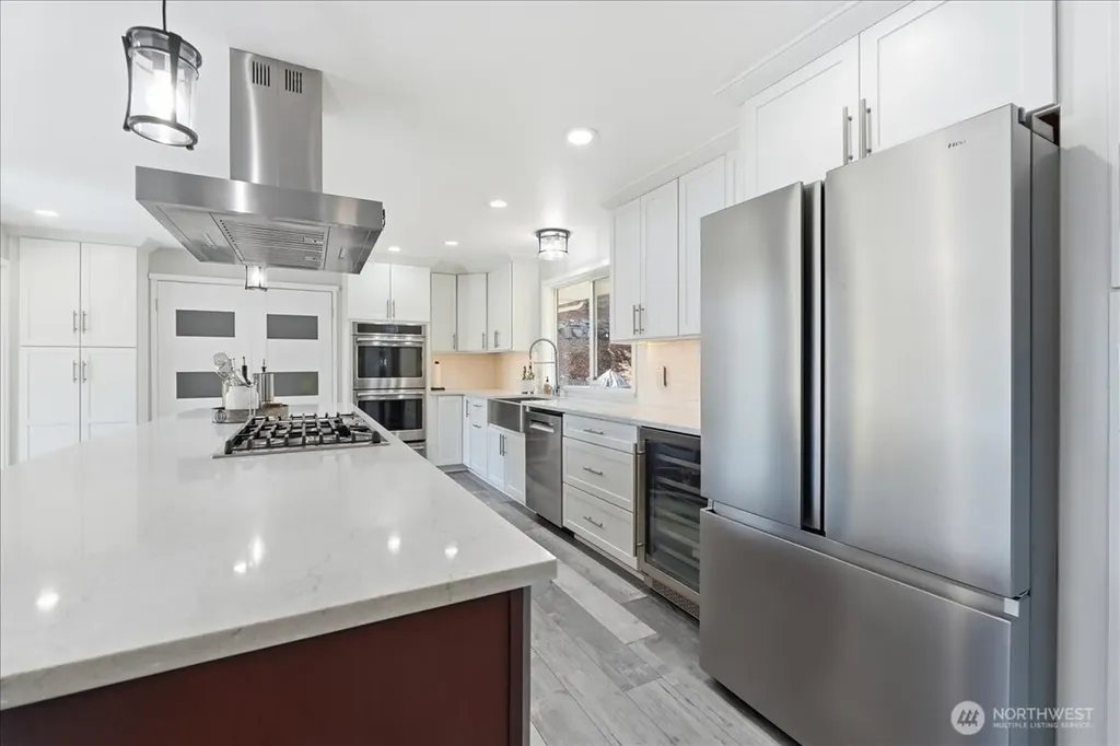 10837 Evergreen Terrace SW Lakewood WA 98498