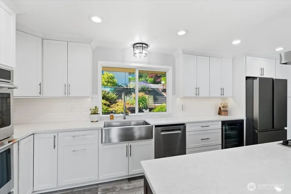 10837 Evergreen Terrace SW Lakewood WA 98498