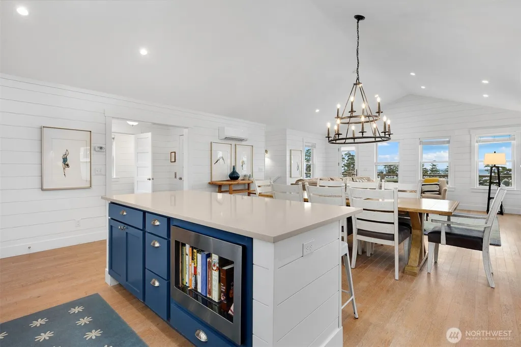 14 Ocean Tide Lane Pacific Beach WA 98571