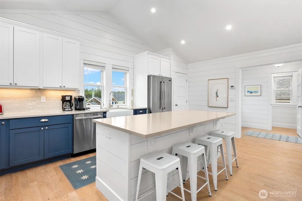 14 Ocean Tide Lane Pacific Beach WA 98571