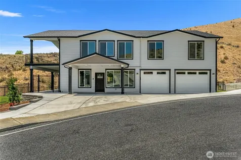 9971 Saska Way Entiat WA 98822