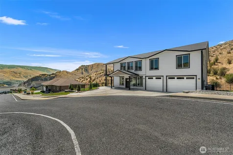 9971 Saska Way Entiat WA 98822