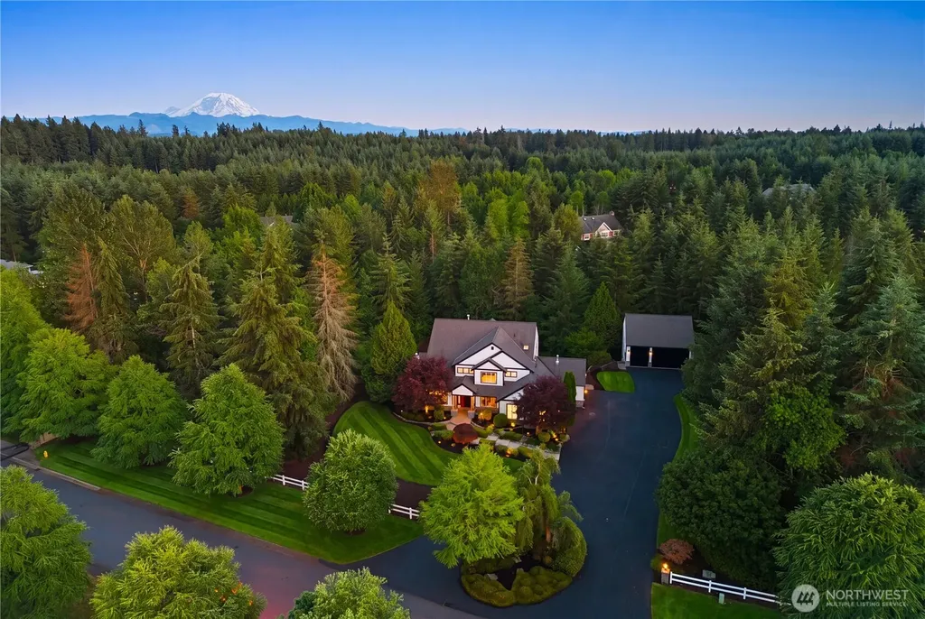 22439 SE 313th Place Black Diamond WA 98010