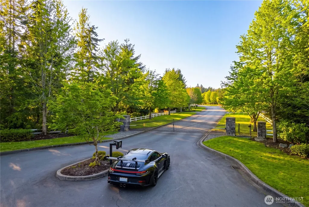 22439 SE 313th Place Black Diamond WA 98010
