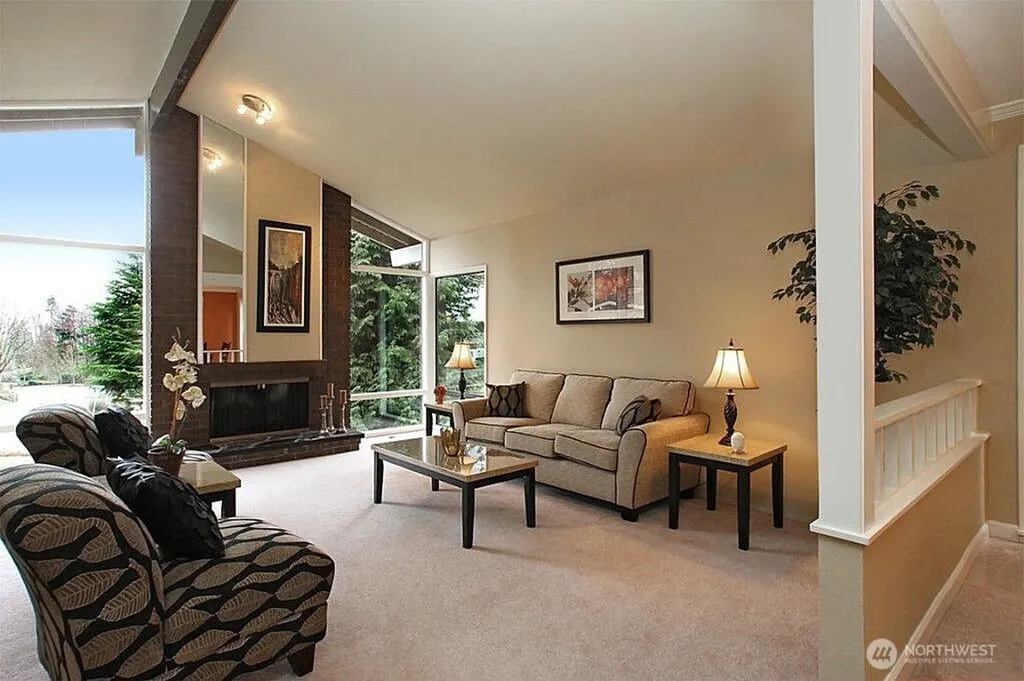 15501 SE 46th Way Bellevue WA 98006