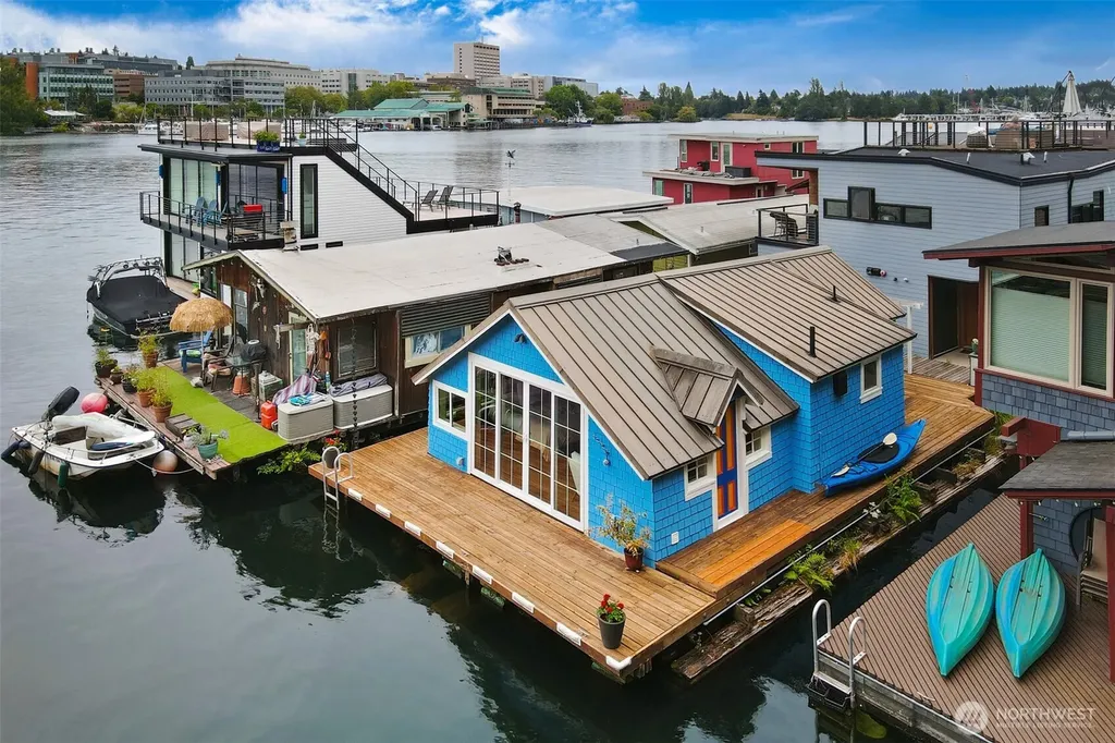3146 Portage Bay Place E Seattle WA 98102