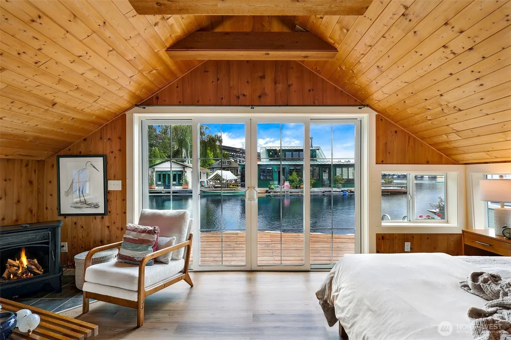 3146 Portage Bay Place E Seattle WA 98102