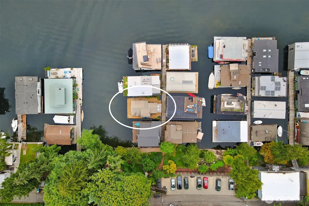 3146 Portage Bay Place E Seattle WA 98102