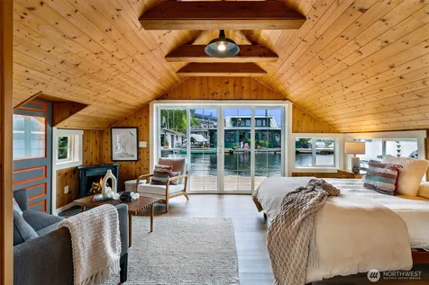 3146 Portage Bay Place E Seattle WA 98102