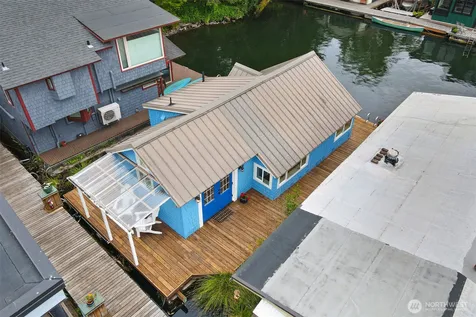 3146 Portage Bay Place E Seattle WA 98102
