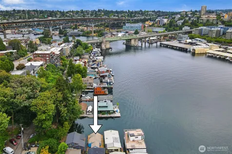 3146 Portage Bay Place E Seattle WA 98102