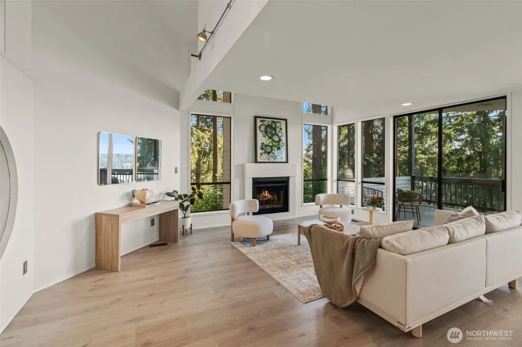 11324 83rd Place NE Kirkland WA 98034