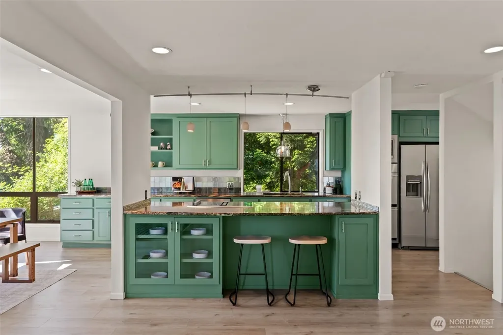 11324 83rd Place NE Kirkland WA 98034