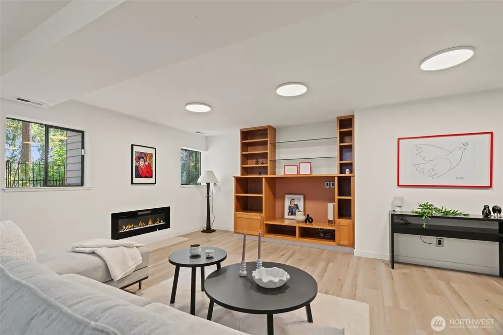 11324 83rd Place NE Kirkland WA 98034
