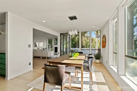 11324 83rd Place NE Kirkland WA 98034