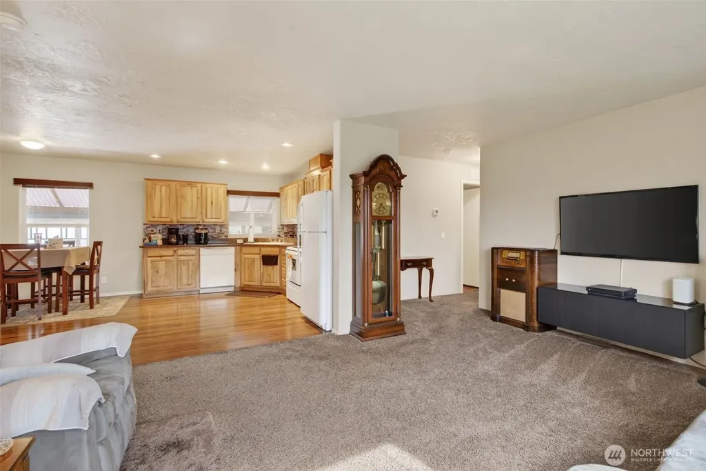 2420 Fords Prairie Avenue Centralia WA 98531