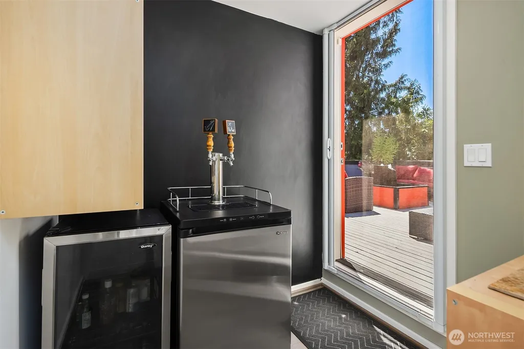2602 S Ferdinand Street Seattle WA 98108