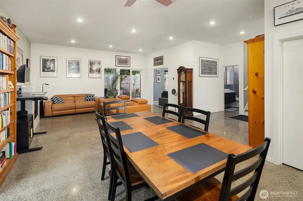 2602 S Ferdinand Street Seattle WA 98108