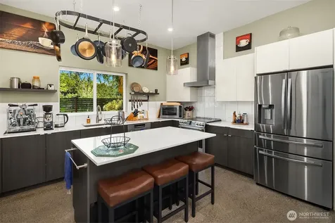 2602 S Ferdinand Street Seattle WA 98108