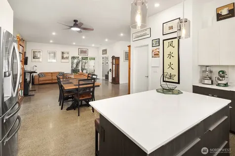 2602 S Ferdinand Street Seattle WA 98108