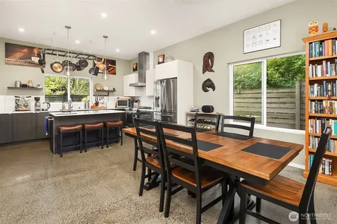 2602 S Ferdinand Street Seattle WA 98108