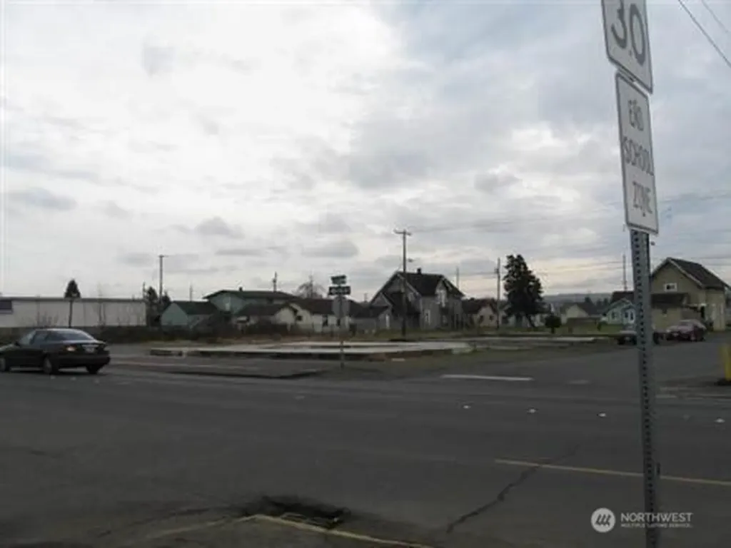 1505 Simpson Avenue Aberdeen WA 98520