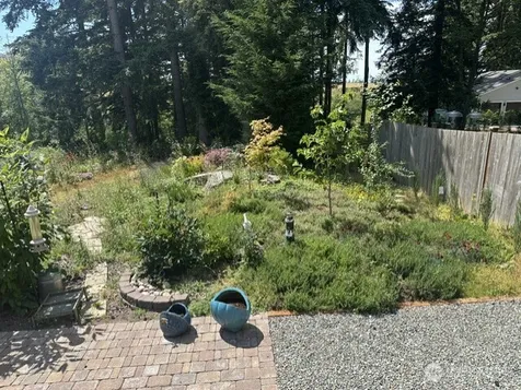 7030 Lower Ridge Road Everett WA 98203
