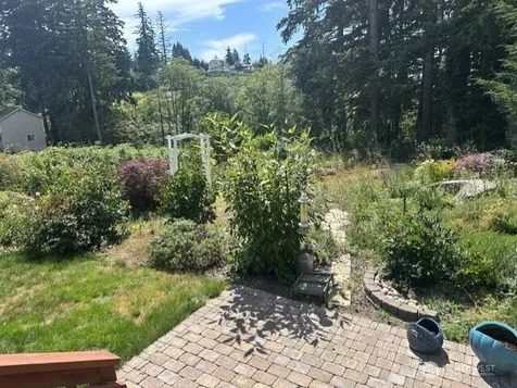 7030 Lower Ridge Road Everett WA 98203