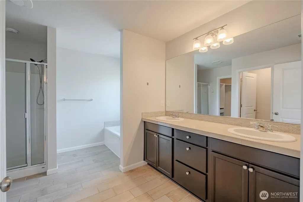 2906 S Cherry Grove Way Ridgefield WA 98642