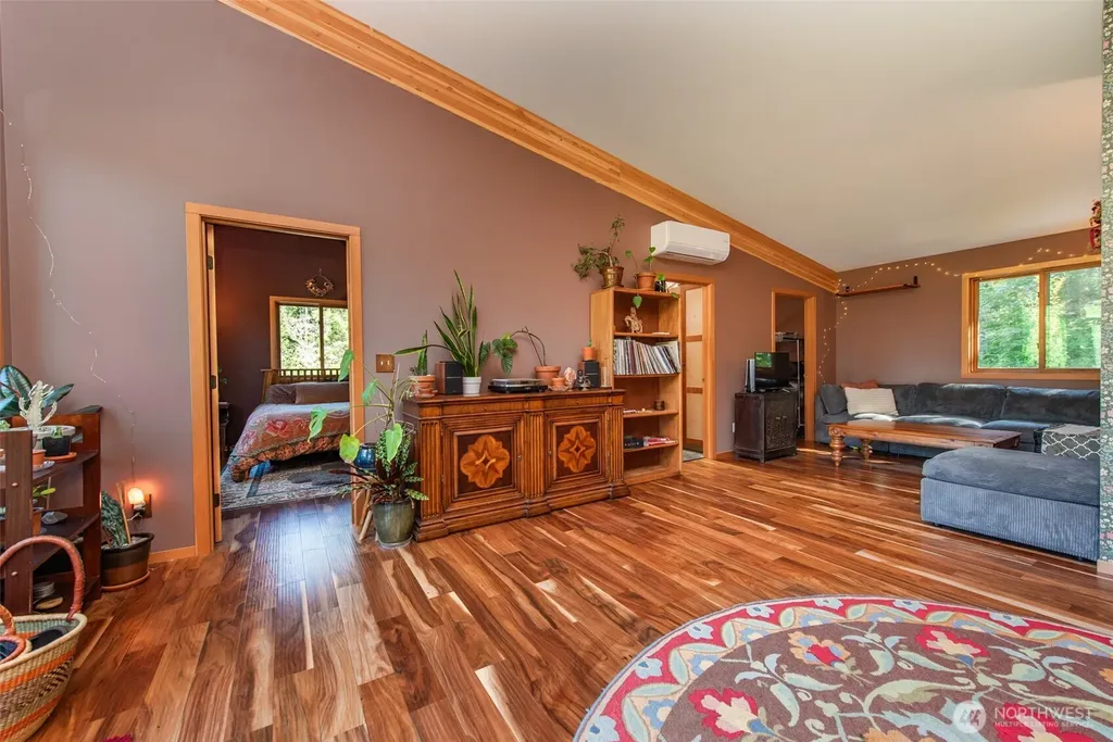 1833 Eaglemount Road Port Townsend WA 98368