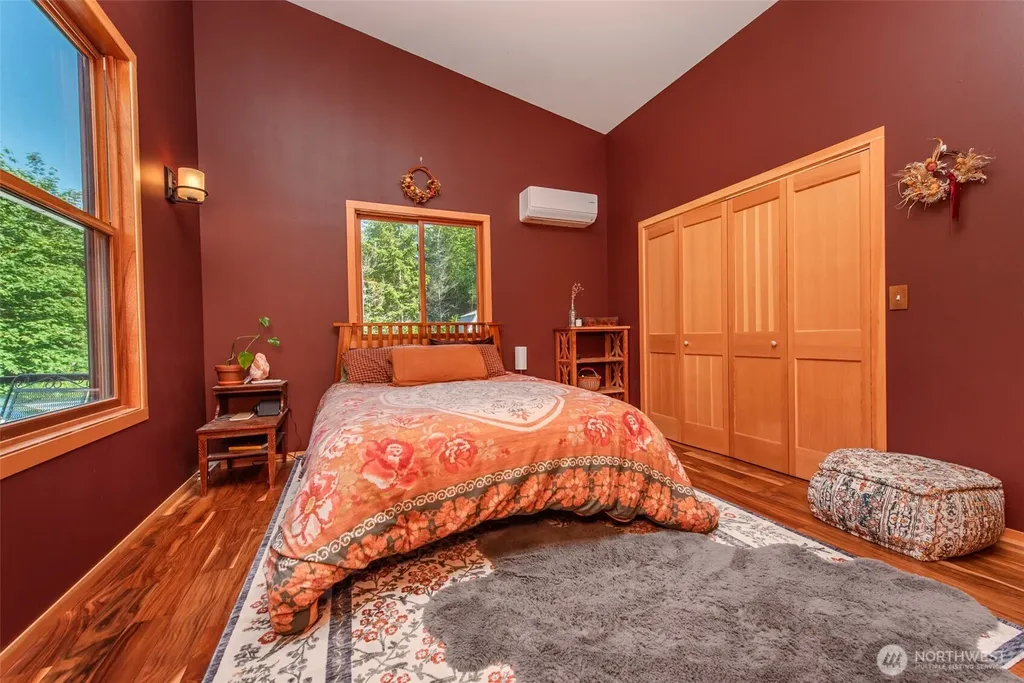 1833 Eaglemount Road Port Townsend WA 98368