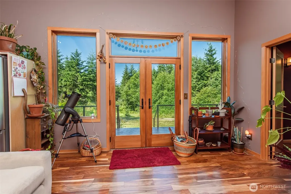 1833 Eaglemount Road Port Townsend WA 98368