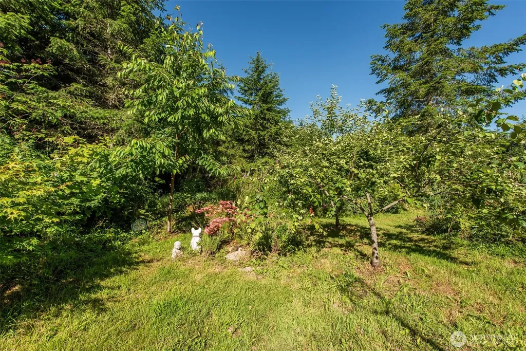 1833 Eaglemount Road Port Townsend WA 98368