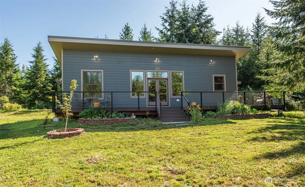 1833 Eaglemount Road Port Townsend WA 98368